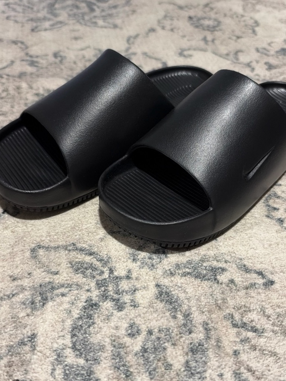 M7 W8 Nike Black Slide Sandals - Cushioned Slip-On Slides